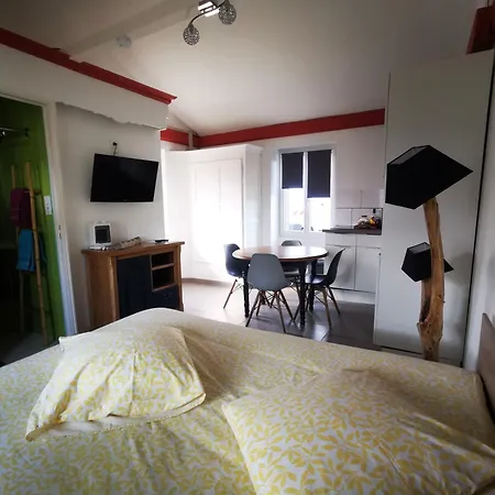 Meuble Et Equipe Avec Jardin Et Terrasse Privee * Beurlay