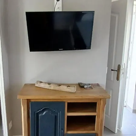 Meublé Et équipé Avec Jardin Et Terrasse Privée *